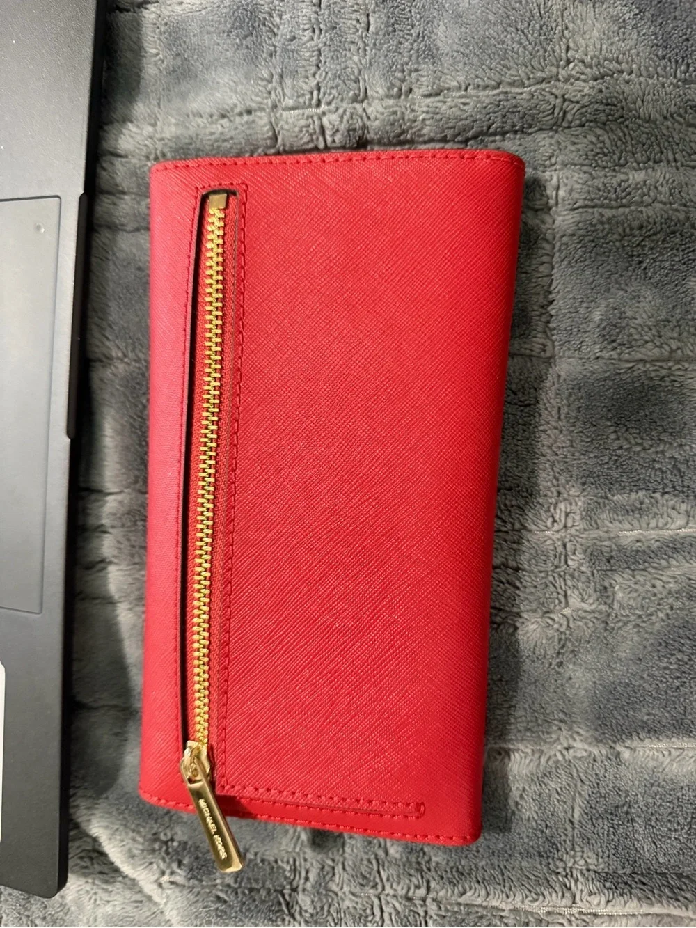 Michael Kors Jet Set Travel trifold wallet in Red MUST SEE